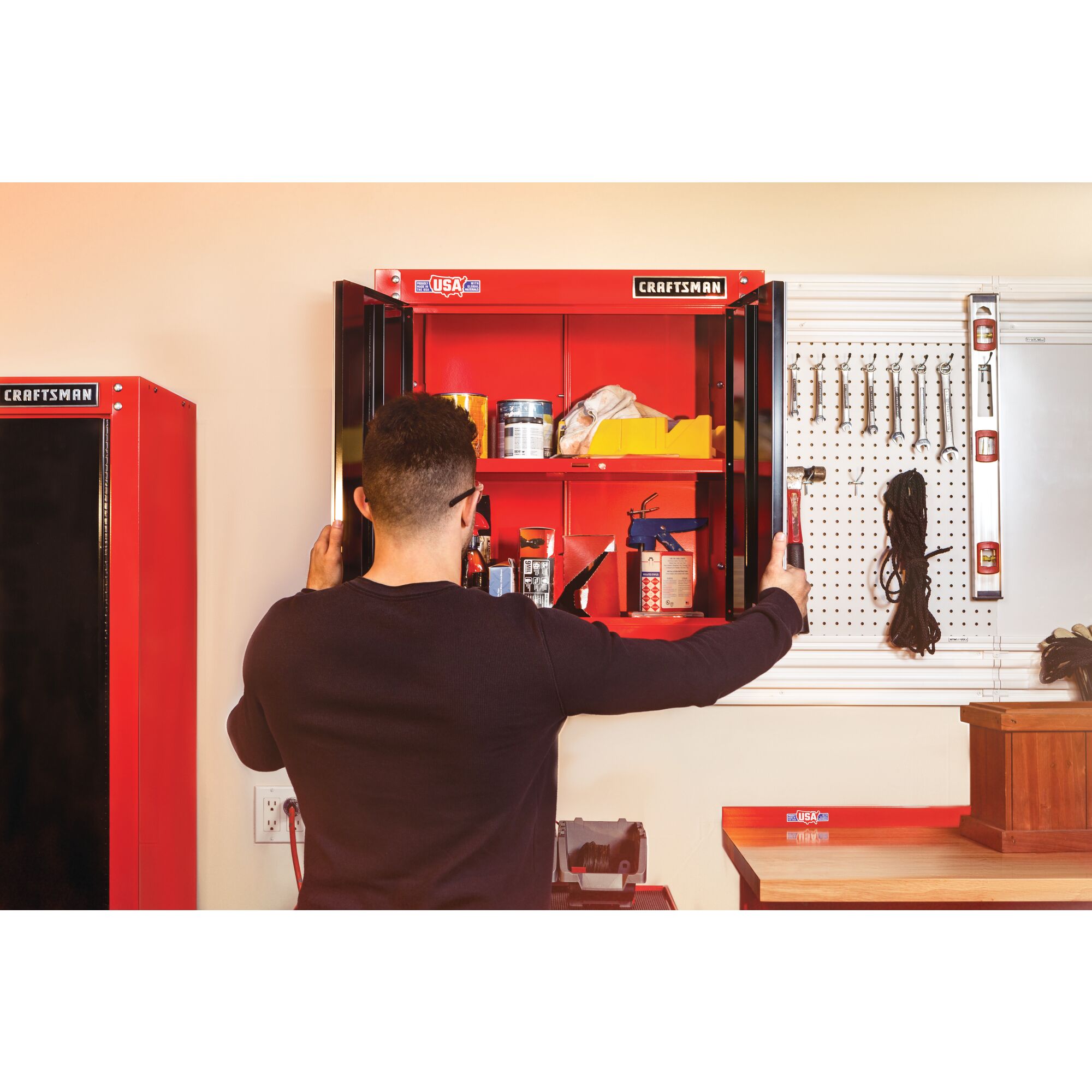 Craftsman 2000 series wall cabinet deals