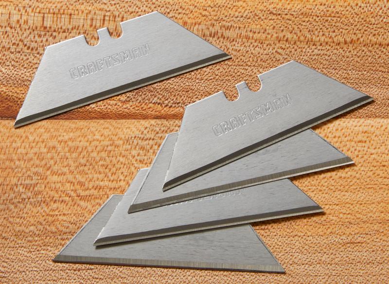 View of CRAFTSMAN Knives & Blades: Knives: Utility in environment