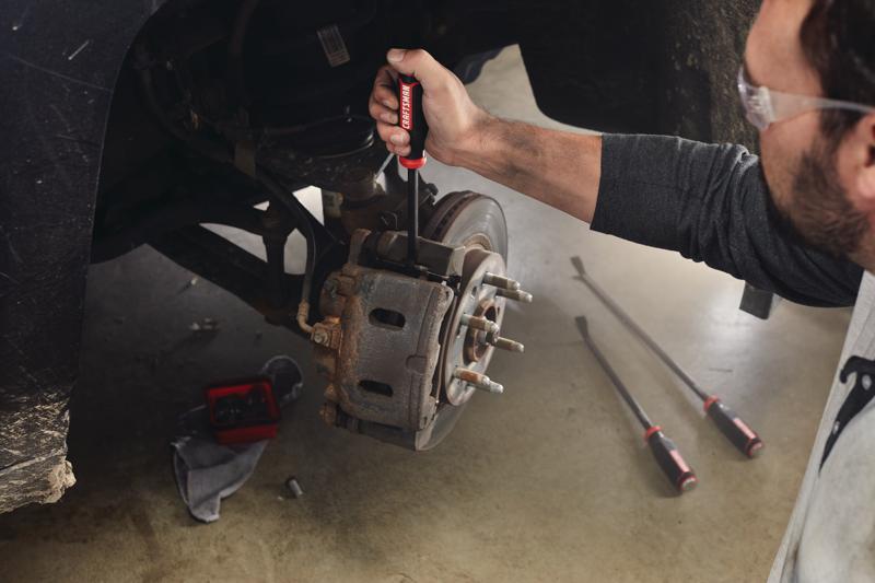 View of CRAFTSMAN Pry Bars  being used by consumer