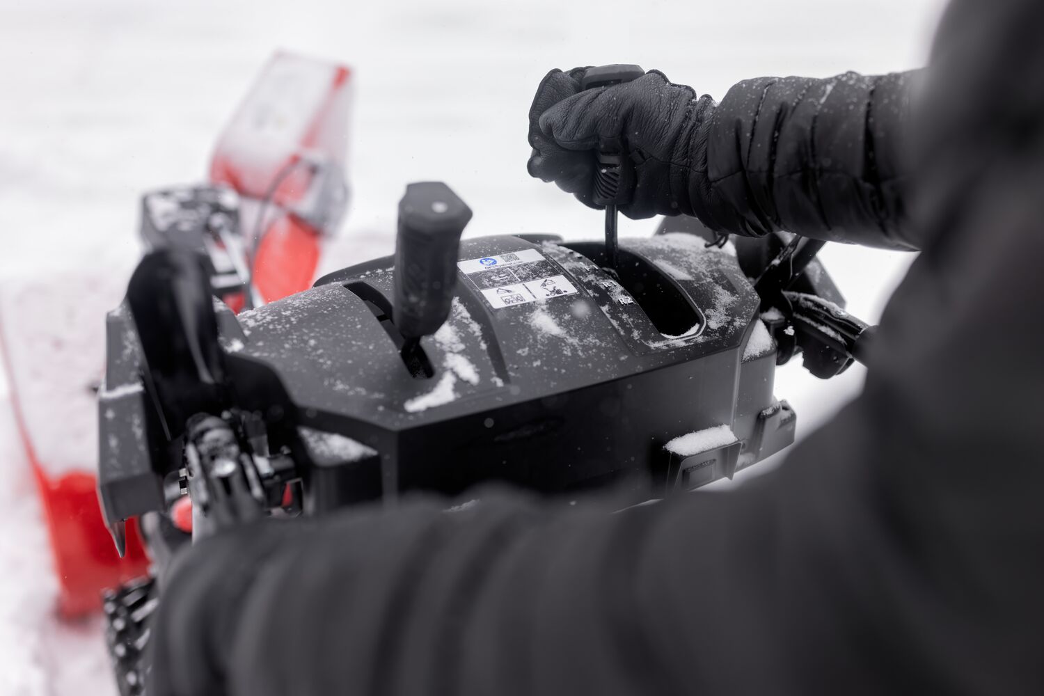 CRAFTSMAN Select 28 Snowblower using single hand control
