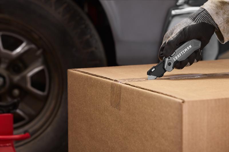 CRAFTSMAN® Push and Flip Compact Utility Knife