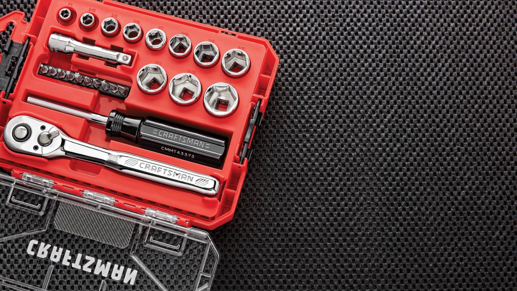 View of CRAFTSMAN Sockets: Set highlighting product features